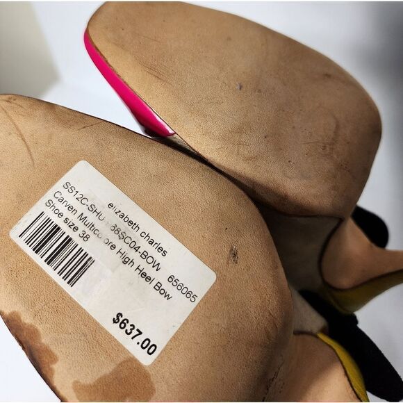 Shoe   - Picture 3 of 5